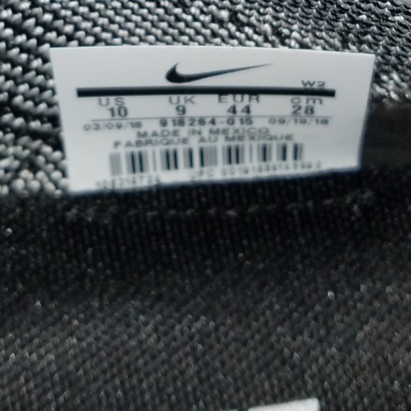 Athletic_Shoes